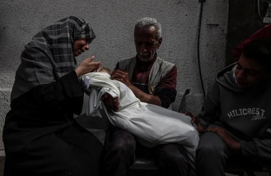 ارتفاع حصيلة الإبادة الجماعية بغزة إلى 72,249 شهيدًا و 171,898 إصابة