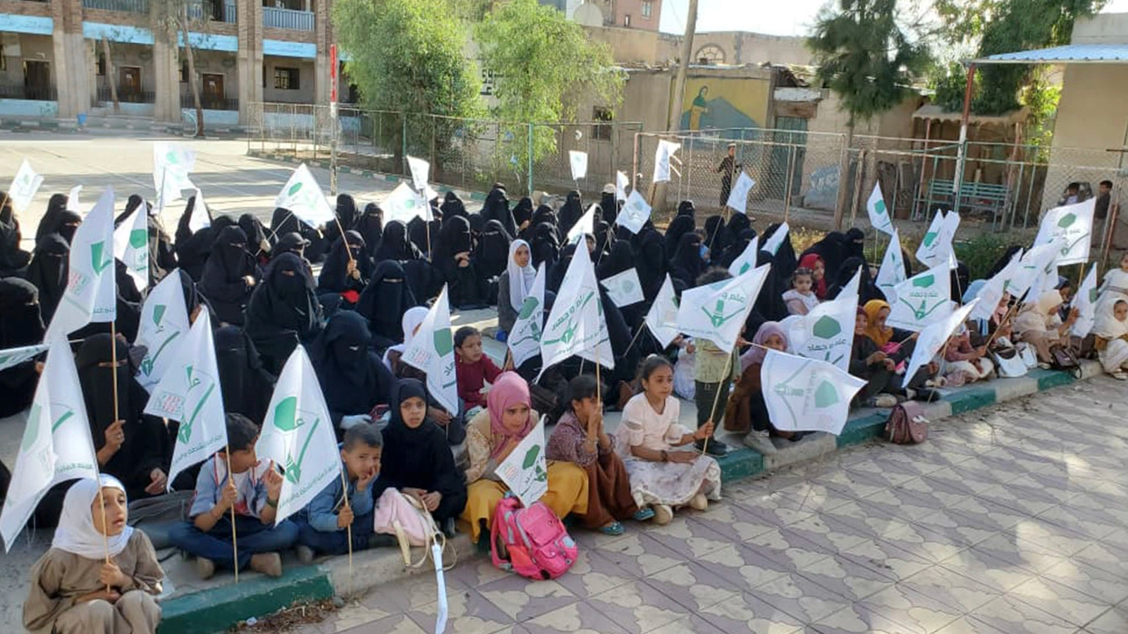 الدورات الصيفية للطالبات بأمانة العاصمة تشهد إقبالًا لافتاً في أسبوعها الأول