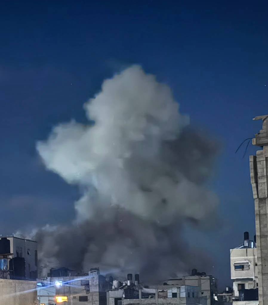 العدو الصهيوني يقصف محيط بلدة عابدين في ريف درعا جنوبي سوريا