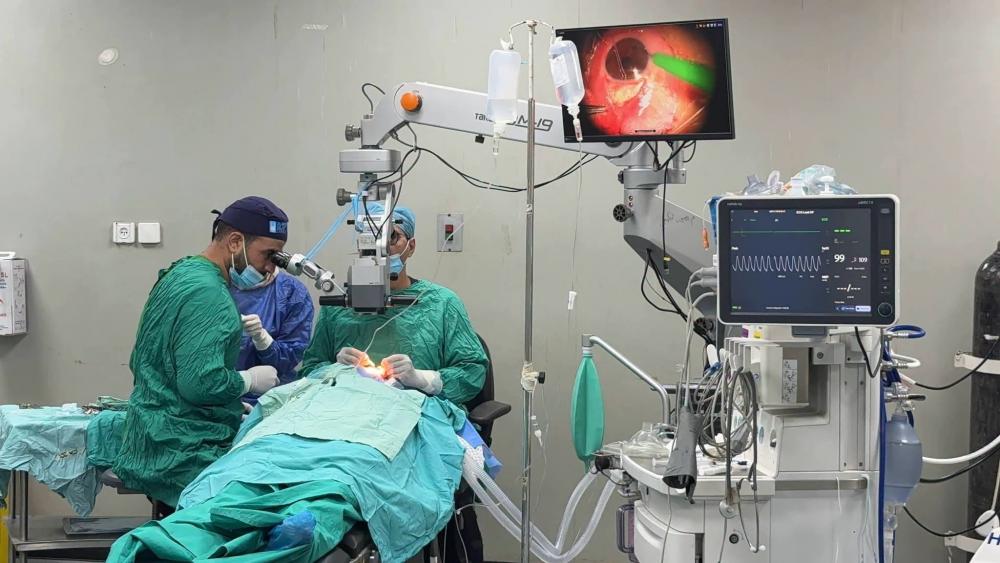 تدهور خدمات مستشفى العيون بغزة بسبب تداعيات الإبادة الصهيونية