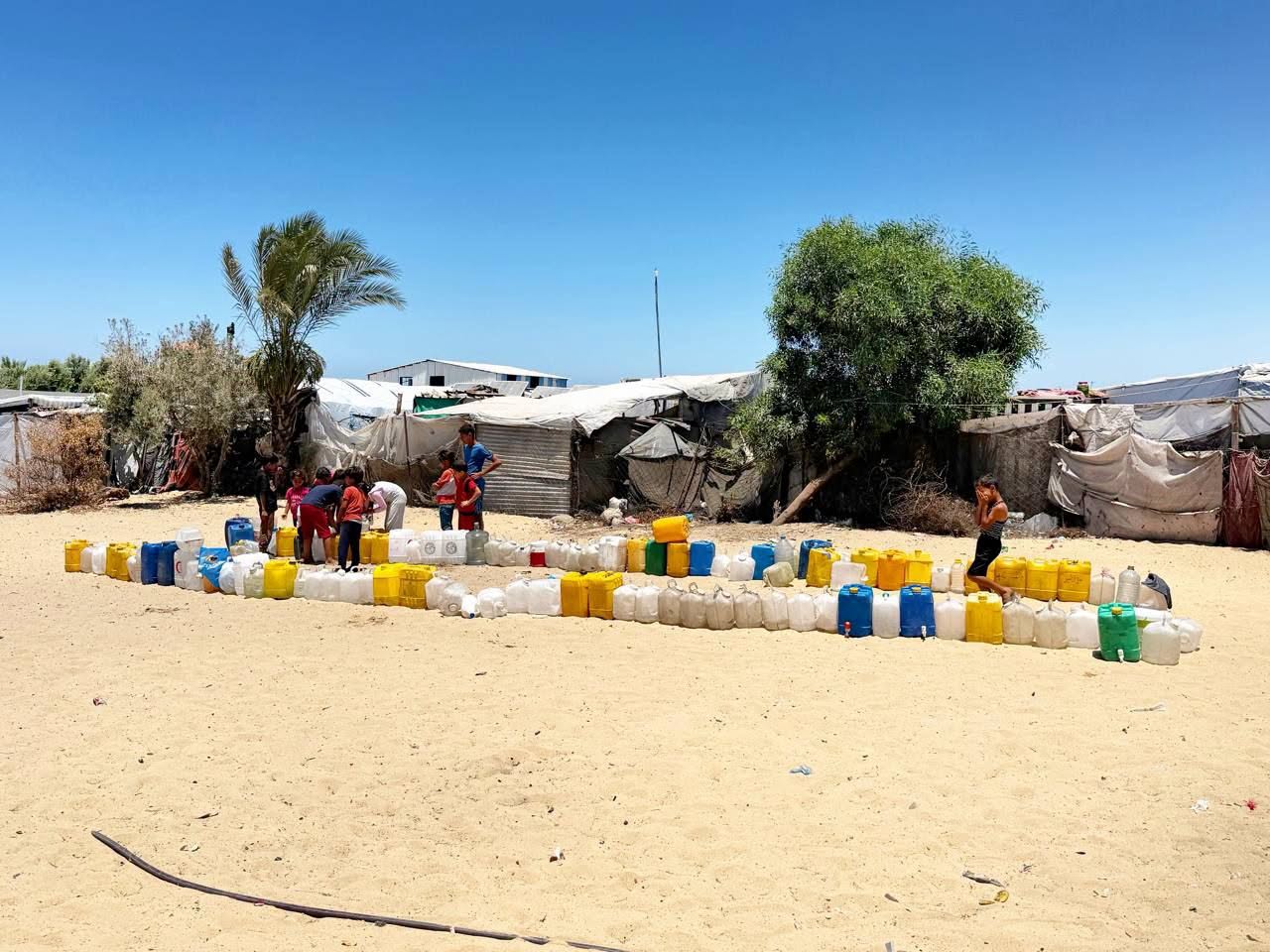 تعطل بئر يقطع المياه عن 30 ألف نسمة جنوب قطاع غزة