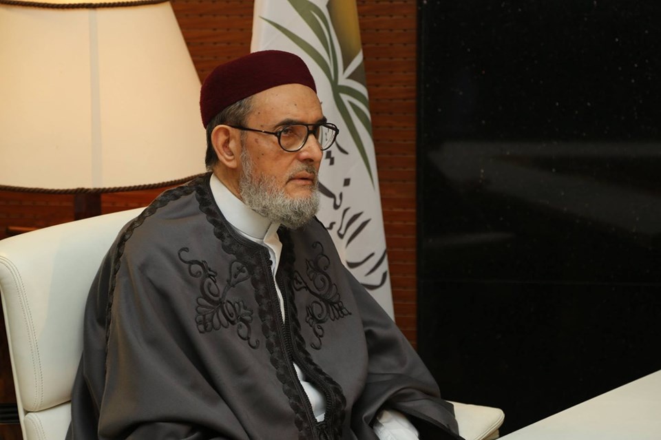 مفتي عام ليبيا الشيخ الغرياني: العدوان على اليمن هي حرب تقودها السعودية بالوكالة عن أمريكا