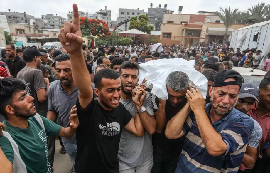 ارتفاع حصيلة الإبادة الصهيونية بغزة إلى 73,910 شهداء و174,935جريحاً