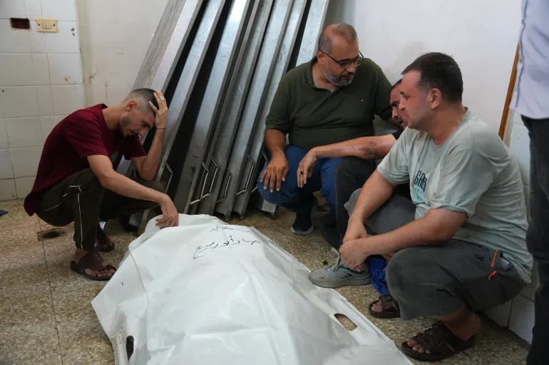 74,480 شهيدًا منذ بدء حرب الإبادة الصهيونية على غزة
