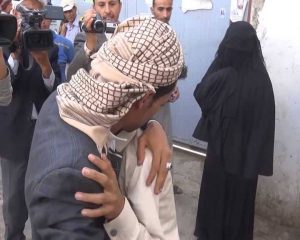 استجابة-لدعوة-قائد-الثورة..-الإفراج-عن-عدد-من-السجناء-المعسرين-04